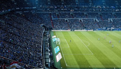 kaiyun app download-车坛“天王”背后的艰辛历程，车坛日讯